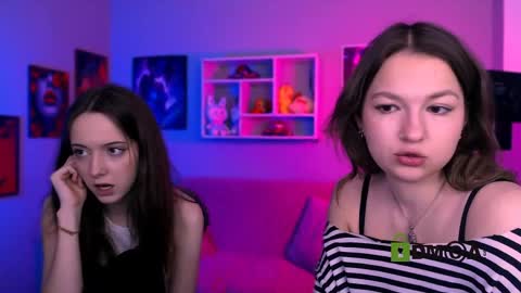 chloe_ley online show from 04.20.26