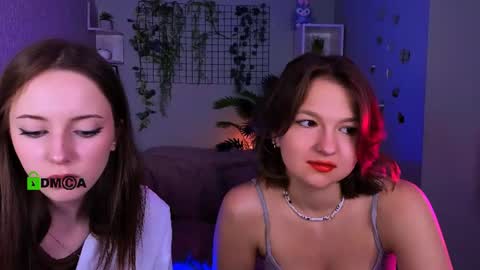 Snapshot of chloe_ley chatting on 06.15.26 chloe_ley online show from 06.15.26