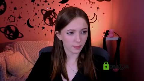 Snapshot of chloe_ley chatting on 06.25.26 chloe_ley online show from 06.25.26