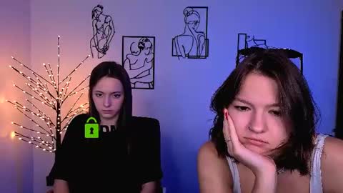 Snapshot of chloe_ley chatting on 07.25.26 chloe_ley online show from 07.25.26