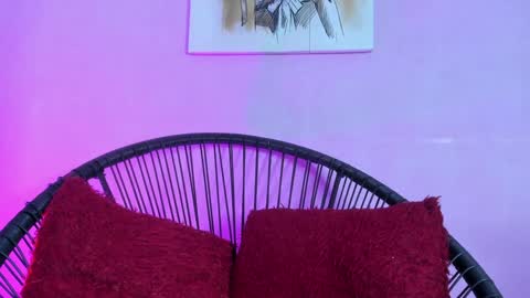 Snapshot of chloe_madisson chatting on 02.05.25 chloe online show from 02.05.25