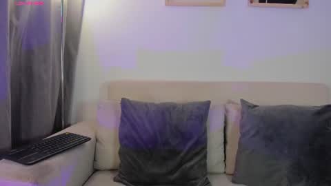 Snapshot of chloe_morgans chatting on 06.20.26 chloe online show from 06.20.26