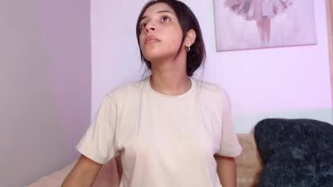 chloe_peach_ online show from 05.05.26