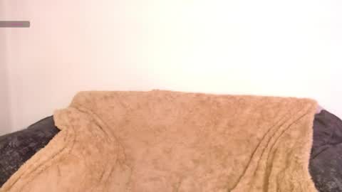 Snapshot of chloe_peach_ chatting on 05.15.26 chloe_peach_ online show from 05.15.26