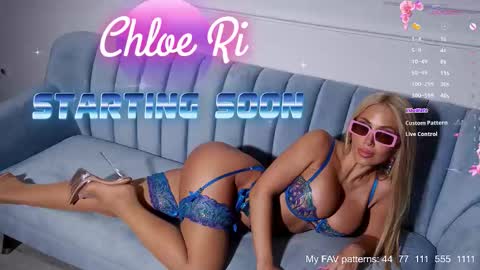Snapshot of chloe_ri chatting on 10.21.25 . ALL my LINKS online show from 10.21.25