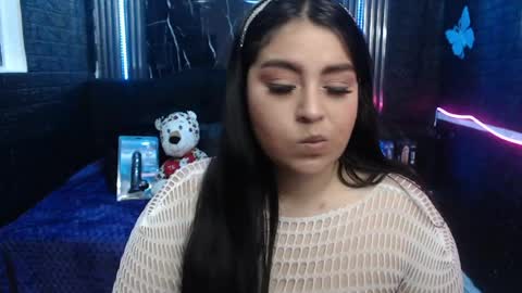Snapshot of chloe_smith5 chatting on 06.04.26 chloe_smith5 online show from 06.04.26