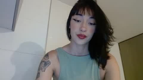 Snapshot of chloe_snoww chatting on 09.16.25 cloes online show from 09.16.25