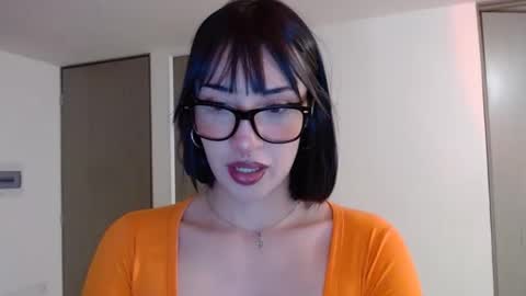 Snapshot of chloe_snoww chatting on 03.26.26 cloes online show from 03.26.26