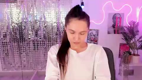 Chloe online show from 07.03.26