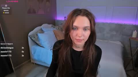 Chloe online show from 07.09.26