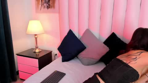 chloe_wilson7 online show from 04.30.26
