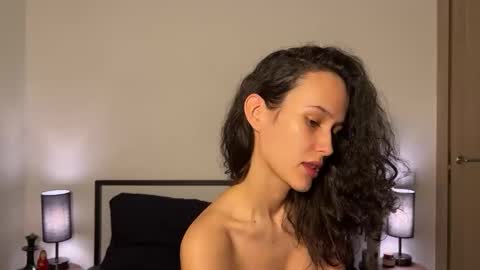 chloe online show from 03.26.26