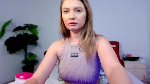 Chloe online show from 03.27.26
