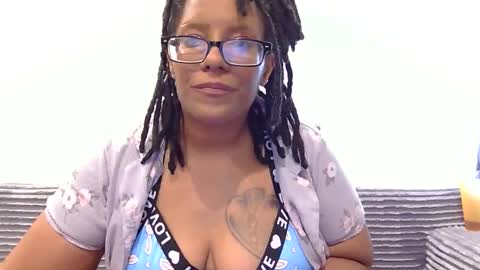 Chloe online show from 03.15.26