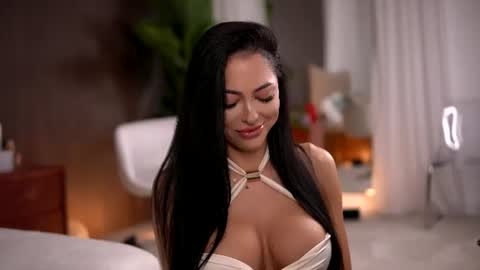 chloedevinex online show from 06.26.26