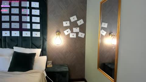 Snapshot of chloee_white chatting on 03.01.26 chloee white online show from 03.01.26