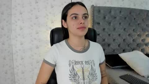  Chloe Harper  online show from 07.18.26