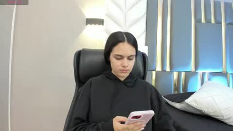  Chloe Harper  online show from 07.30.26