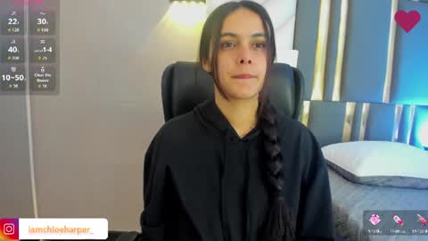  Chloe Harper  online show from 08.04.26