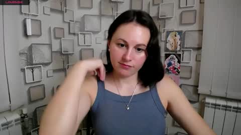 Snapshot of chloejill_ chatting on 10.02.25 Chloe online show from 10.02.25