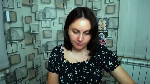 Snapshot of chloejill_ chatting on 10.09.25 Chloe online show from 10.09.25