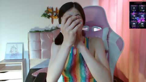 Snapshot of chloejohnsoon chatting on 03.04.25 Chloe online show from 03.04.25