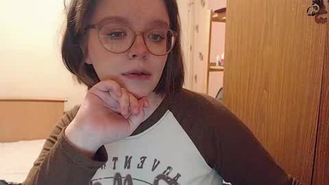Snapshot of chmiri chatting on 12.19.24 chmiri online show from 12.19.24