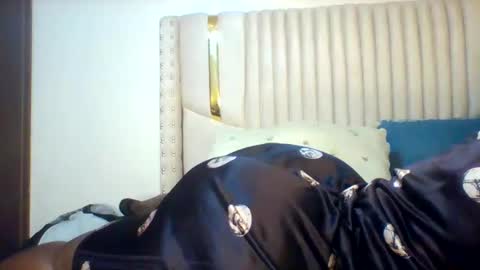 Snapshot of chocobabe002 chatting on 06.11.26 chocobabe002 online show from 06.11.26