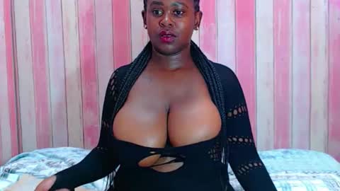 Snapshot of chocobootyxx chatting on 02.10.26 chocobootyxx online show from 02.10.26