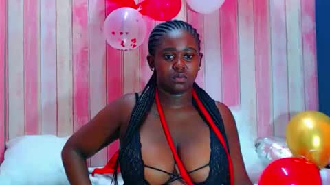 Snapshot of chocobootyxx chatting on 02.11.26 chocobootyxx online show from 02.11.26