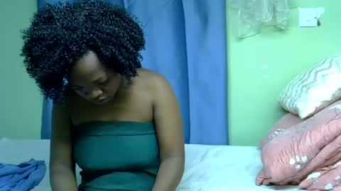 Snapshot of chocolateebonyxo chatting on 07.19.26 Chocolate Ebony online show from 07.19.26