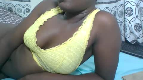 Snapshot of chocolateskin4 chatting on 03.01.26 JANE online show from 03.01.26