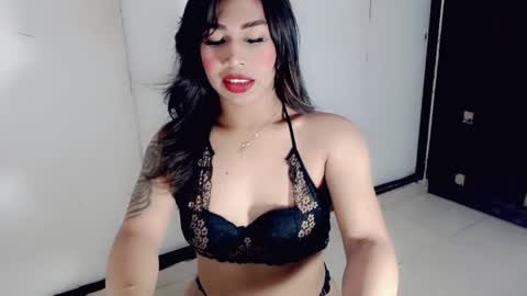 Snapshot of chocolatetriplex chatting on 05.28.26 chocolatetriplex online show from 05.28.26