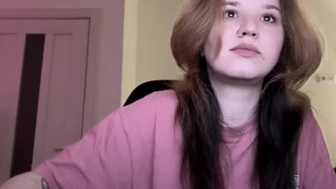 Snapshot of choimia chatting on 12.14.25 Lissa online show from 12.14.25