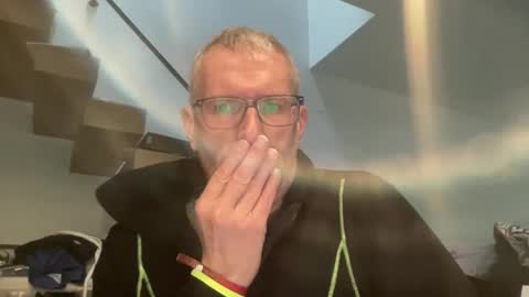 choupipat1 online show from 03.10.26