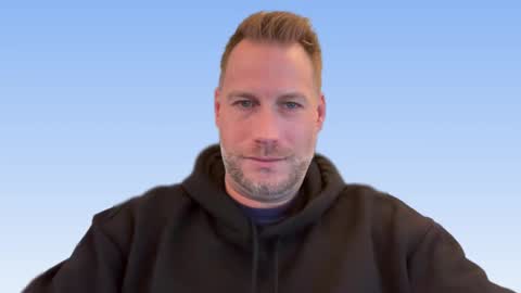 Snapshot of chris2021x chatting on 12.23.24 Chris online show from 12.23.24