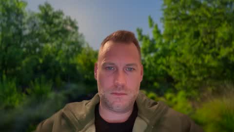 Snapshot of chris2021x chatting on 01.07.25 Chris online show from 01.07.25