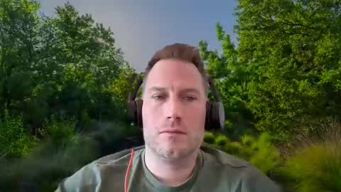 Snapshot of chris2021x chatting on 03.03.25 Chris online show from 03.03.25