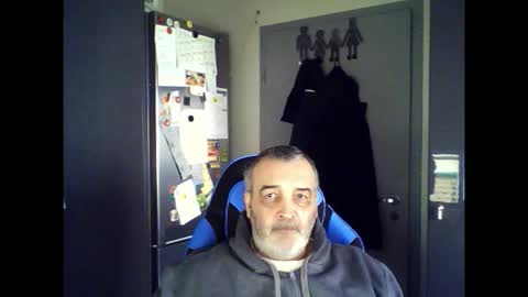 Snapshot of chris250268 chatting on 11.29.25 Chris online show from 11.29.25