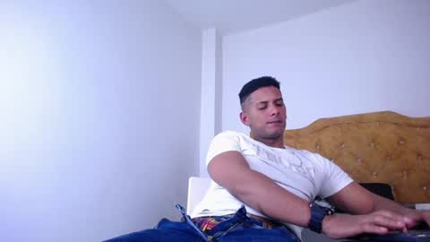 chris_dick2 online show from 06.24.26