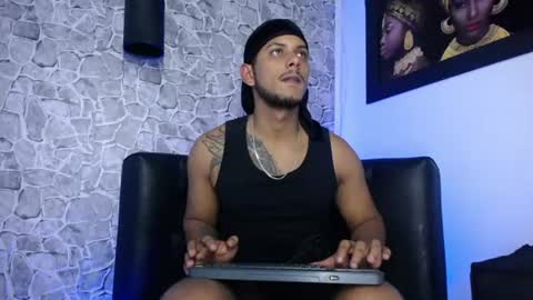 chris_dick2 online show from 07.23.26