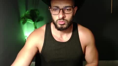 Snapshot of chris_magnum_ chatting on 07.31.26 cris Twitter magnum101010 insta magnumc20 online show from 07.31.26