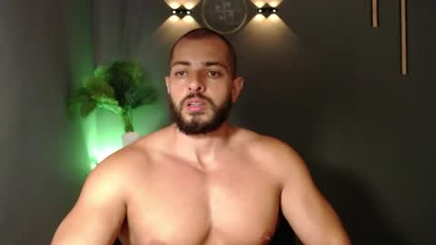 Snapshot of chris_magnum_ chatting on 08.03.26 cris Twitter magnum101010 insta magnumc20 online show from 08.03.26