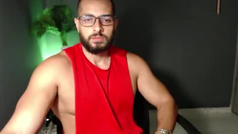Snapshot of chris_magnum_ chatting on 08.05.26 cris Twitter magnum101010 insta magnumc20 online show from 08.05.26