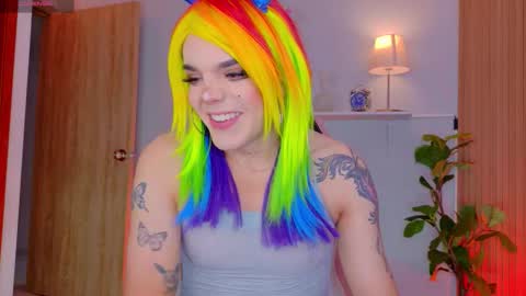 juli   Instagram july rv17 - Twitter juli rv17     online show from 02.25.26