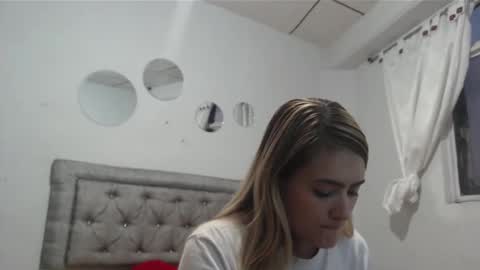 Snapshot of chris_sharon2023 chatting on 12.12.24 Yarixa online show from 12.12.24