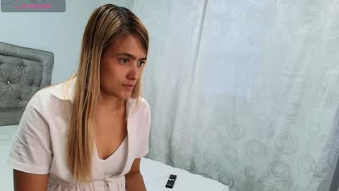 Snapshot of chris_sharon2023 chatting on 01.01.25 Yarixa online show from 01.01.25