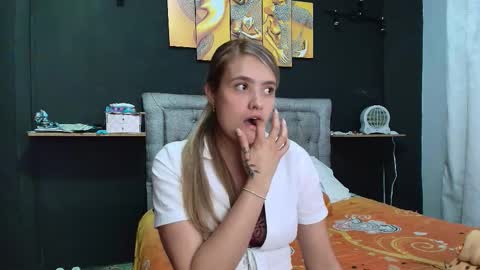 Snapshot of chris_sharon2023 chatting on 10.22.25 Yarixa online show from 10.22.25