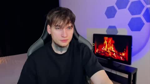 Chris Tyson online show from 02.11.25