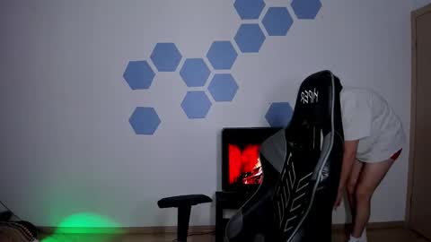 Chris Tyson online show from 11.22.25